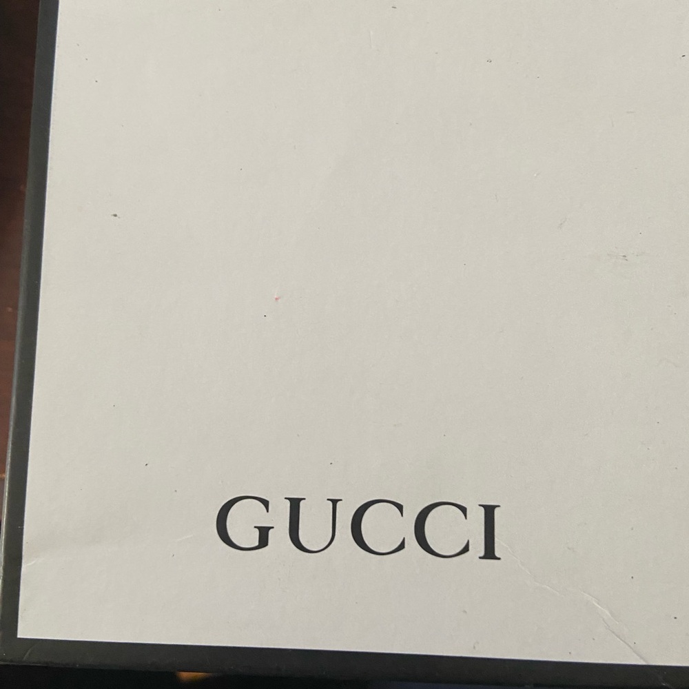 Gucci White and Blue  Minimalist Design